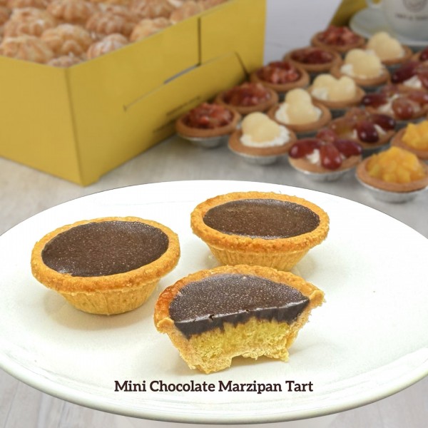 Mini Chocolate Marzipan Tarts (Box of 16) [3 Working Days Required]